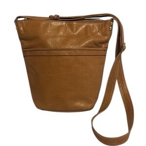 Hobo International smooth leather tan crossbody, 10x9x4